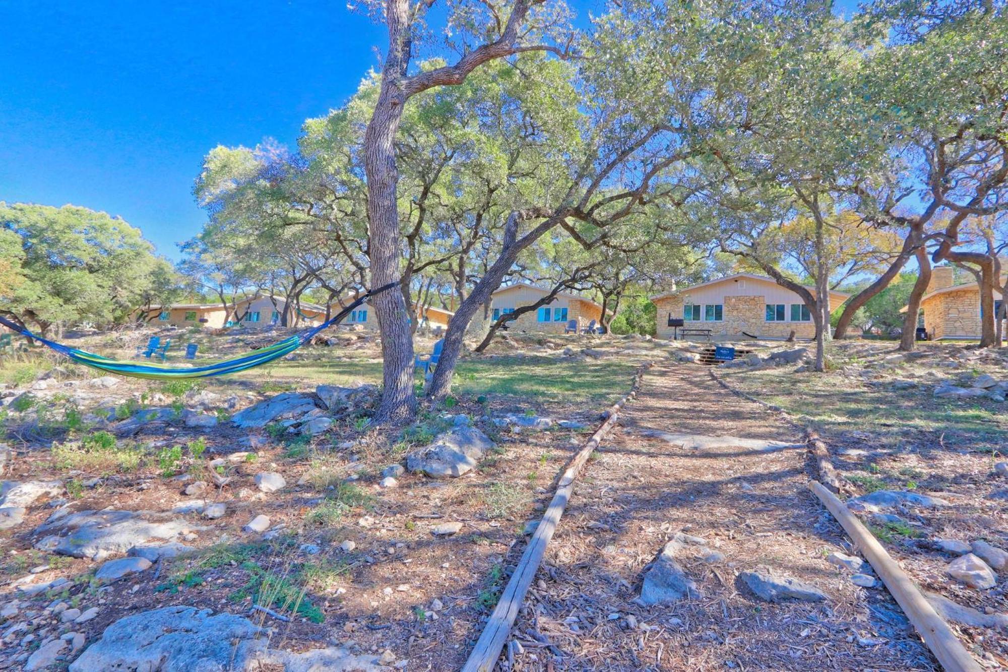Millie'S Cottages Unit 5 - Josephine Canyon Lake Esterno foto